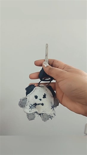 Let's make Key Chain with me #diycrafts #shortsvideo #trendingshorts #craft #diy #viralvideo