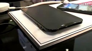 碉堡了！LG OP LTE2无线充电功能演示