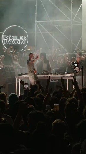 @bnyx • Boiler Room: LA Broadcasting live now! Tune in via boilerroom.tv #bnyx #boilerroom #la #house #housemusic