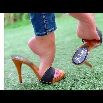 Amazing collection of wooden high heel mule sandals for ladies//classy designs of wooden high heel.