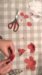 8K views · 155 reactions | Turn simple burlap into roses These DIY burlap roses are perfect for rustic decor , brooches or embellishments . Easy to make and endlessly charming ##burlapcharm #burlaprose | Just That Perfect Piece | Facebook