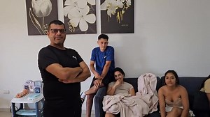 19K views · 455 reactions | Reina no quiere que nelly renuncie al canal y llora de tristeza. | El Salvador Plus | Facebook