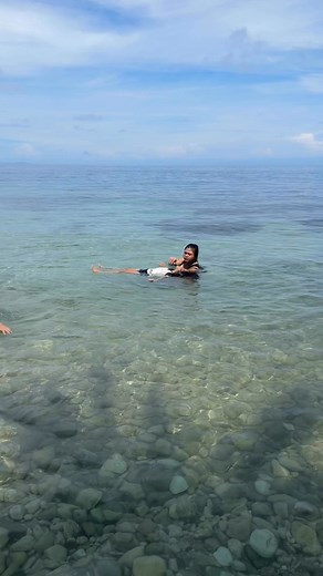 Tutorial with ate Nicole😍 | Lyn Martz