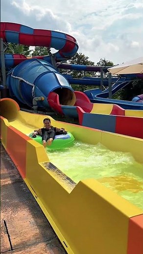 💦🎢 Slide into Non-Stop Fun at LEGOLAND Water Park!