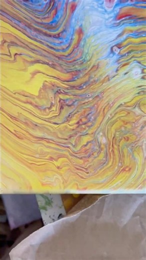 Look what appeared after it dried 👻#ghost #acrylicpainting #dirtypour #fluidart