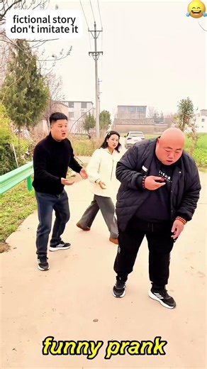 Funny prank 😂a funny fat man #youtube #funny #comedy #prank #fat