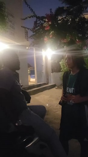 JAMAA WAZINGUWA UMENTIA UVIVU HASA