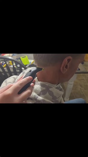 Norelco OneBlade 360 Pro Review Today we were graciously gifted this product from Norelco and Influenster for honest opinion. This is a face and body electric trimmer. This product can clean trim and edge on any length of hair. Unlike other trimmers this trimmer can do it all. @influenster @Philips Norelco #fyp #review #shaver