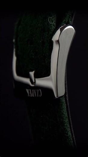 Faubourg de Cracovie “Crossroads” Victory Green | Czapek