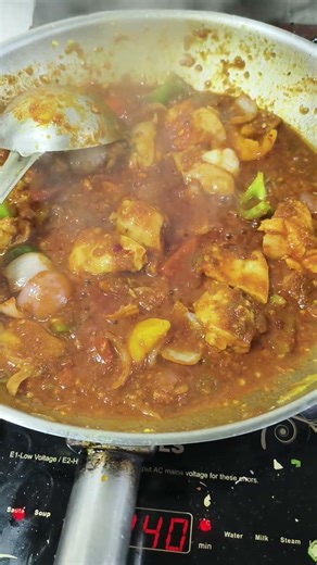 No Gas? No Problem 💯 | Induction Cooking in Restaurant 😱 #shorts