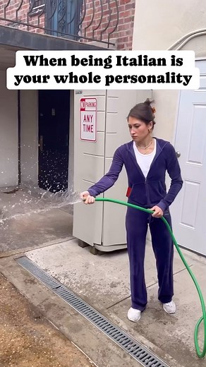 Who wouldn't want to be Italian? 😂🤌🇮🇹(@kitreynolds) | Hardcore Italian Memes
