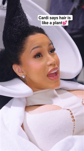Cardi says hair is like a plant💕