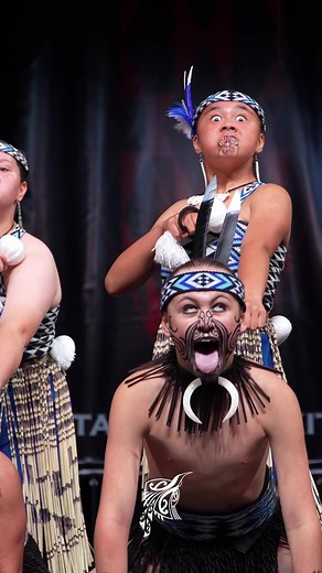 Te Wharekura o Te Kaoakoroa: Haka and Kapa Haka