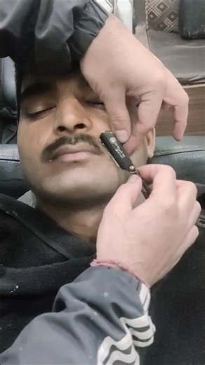 Blade Se Mustache Clean 😱 ASMR Barber – Satisfying Shave #shorts