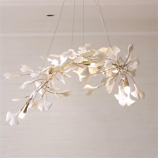 Nature-Inspired Elegance: Inside the Gingko Chandelier A Style