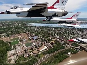 Washington DC fly-over today by Thunderbirds and Blue Angels together in support of front line workers who have been putting their lives on line to fight COVID-19 and all those who have sacrificed during these times. Credits : @dozen_tbird2 | Defence Express