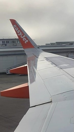 AMAZING SOUND - A320neo Engine Startup #aviation