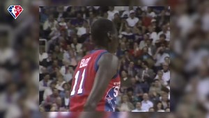 7-foot-7 Manute Bol🇸🇸 surprised the ☀️and hit six 3-pointers in a half. #NBA75 #NBAAfrica #SouthSudan #ManuteBol #nba75thanniversary | NBA Africa
