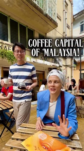 Go Malaysia on Instagram: "It’s grown-up fun with a kid-like sense of adventure — a real treasure hunt using the Coffee Stamp Calendar 😄☕️🌄 totally enjoying your amazing initiative @wongshuqi 😄💐 Participating vendors: 📍 Kluang RailCoffee – @kluangrailcoffee 📍 Kluang Days – @kluangdays 📍 Kaki Lima Kluang – @kakilimakluang 📍 My Liberica Coffee Plantation & Processing Mill – @myliberica.coffee 📍 Kopi Pagi Cafe – @kopipagi.kluangjohor 📍 ROSE/WOOD Cafe – @rose22wood 📍 Rasa Cakes Cafe – @ra