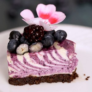 38K views · 937 reactions | This Raw Vegan Zebra cake is a delightful dessert not only for the ones who follow a raw vegan diet but even for those who doesn’t. Full recipe: https://bit.ly/2QSJUIf | Home Cooking Adventure | Facebook