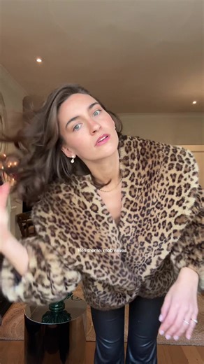 Chic Bride Jewelry Inspirations for a Perfect Hen Party