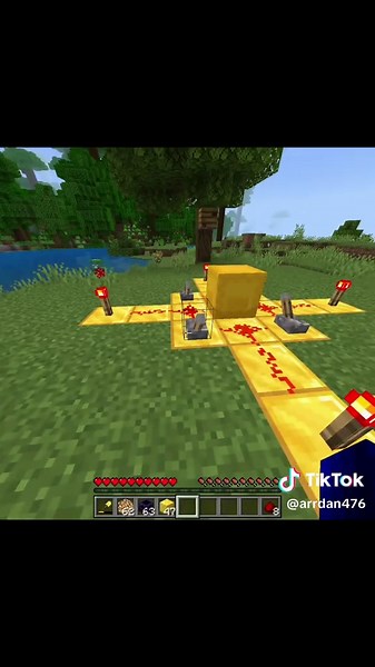 Testing Bedrock in Minecraft: Gameplay Insights