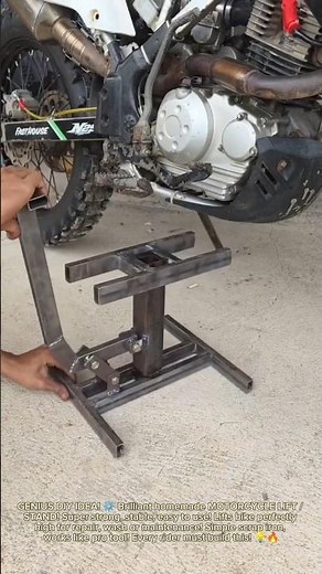 GENIUS DIY – Homemade Motorcycle Lift / Stand WORKS PERFECTLY! ⚙️🤯
