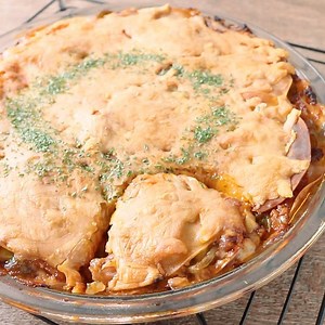 Lasagna Style Ground Beef and Eggplant With Gyoza Wrappers | Kurashiru