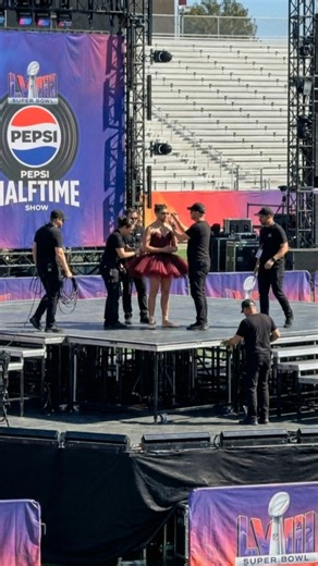 Bot.creates on Instagram: "Bad Bunny Pre halftime practice 🐰Powered by @moonrock.visuals #badbunny #superbowl #halftime #football"