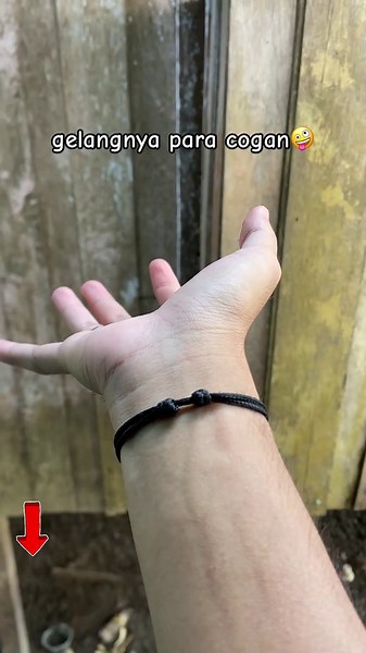 Rekomendasi Gelang Hitam untuk Cowok Modern