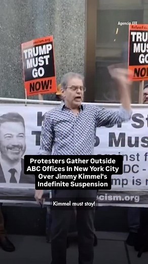 349K views · 34K reactions | Hundreds of protesters gathered in New York City on Thursday afternoon, rallying behind Jimmy Kimmel after ABC decided to indefinitely remove ‘Jimmy Kimmel Live!’ from the air. | People | Facebook