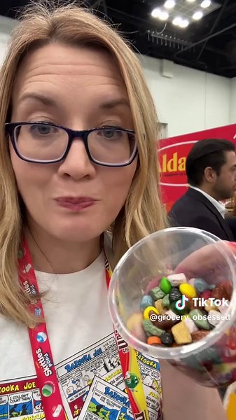 Discovering Dessert Vending Machines at Sweets & Snacks Expo