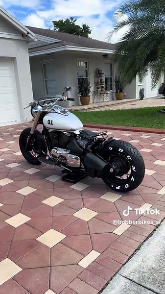 Custom Bobber Motorcycles: A Yamaha Club Experience