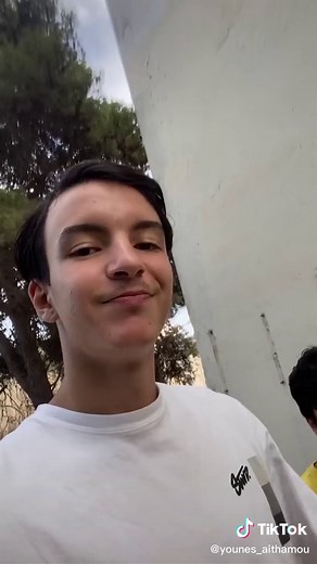 Daily Vlog in Algeria: A Glimpse into Daily Life