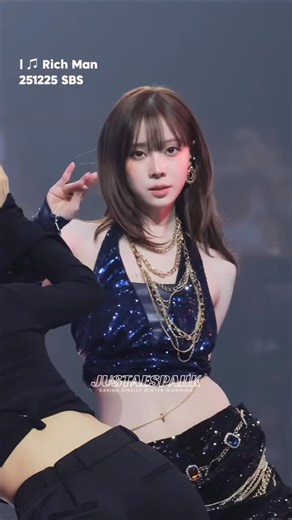 金旼炡唯一的狗❄️🇭🇰 on Instagram: "251225｜SBS歌謠大戰 ♫ Rich Man - FULL FOCUS on YouTube https://youtu.be/6CF86TIV5vI?si=XFjBS6Ozueb6rI6f 搬運影片請標記 @justaespahk Please tag @justaespahk for repost. - #aespa #에스파 #Winter #윈터 #金旼炡"