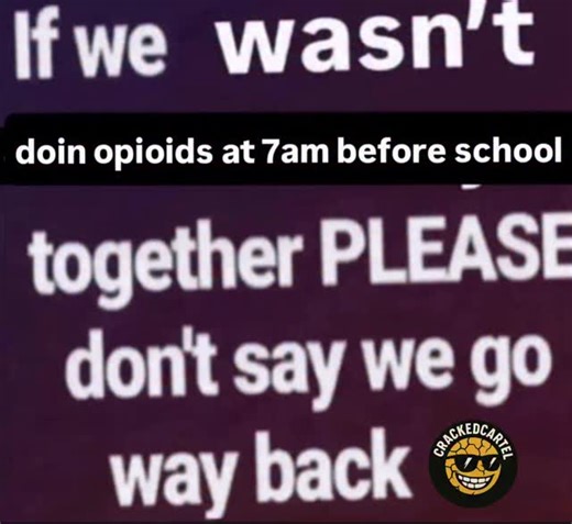 CRACKED CARTEL on Instagram: "日本利用压电瓷砖将脚步转化为电能。这些瓷砖捕捉来自你脚步的动能。当你行走时，你的重量和动作会对瓷砖产生压力。瓷砖会轻微弯曲，从而产生机械应力。瓷砖内部的压电材料将这种应力转化为电能。每一步都会产生少量电荷，而数百万步结合在一起就能产生足够的电力来驱动LED 灯、数字显示屏和传感器。在像涩谷车站这样繁忙的地方，每天大约有240万个脚步这一系统作出贡献。这些电能可以被储存或立即使用，从而减少对传统电力来源的依赖，并支持可持续的城市基础设施。这种方法将日常运动转化为实用的可再生能源 ＃日本 #知识 ＃事实#你知道吗#推荐 #科技 #创新 #历史 #技术#实验#热门"