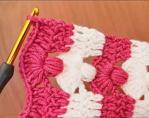 very easy crochet baby blanket for beginners #crochet #crochetblanket #babyblanket #knitting | Knitting & Crochet World