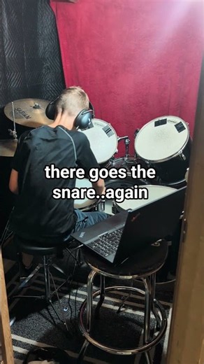 When the snare stand gives up 💀#Shorts
