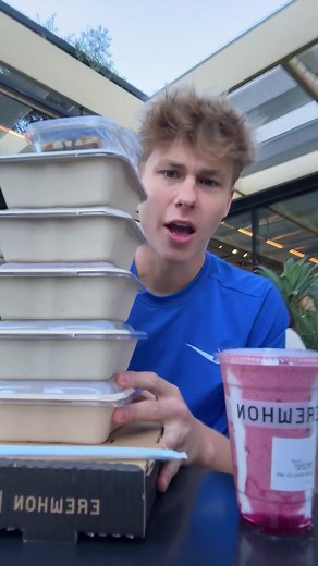 Erewhon Mukbang with Haven Lough: Food, Nike Gift Baskets, and More!