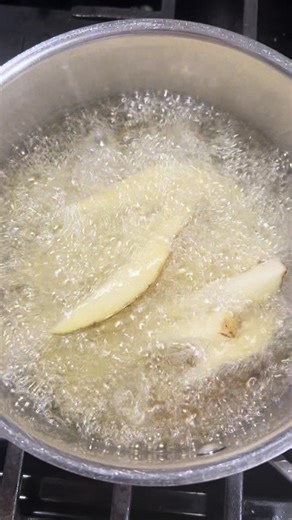 Fresh cut seasoned French fries #FrenchFries #DinnerIdeas #BigMamasCookin