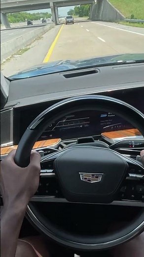 2026 Cadillac Escalade Platinum Luxury 6.2 Acceleration Test