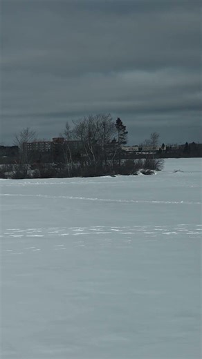 Albro Lake looking empty today! Not many people out today.