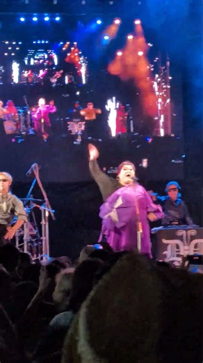 デラックス×デラックス DELUXE×DELUXE - Dancing Hero (Eat You Up) - 第55回 那覇大綱挽まつり RBC市民フェスティバル 20251011 FanCam 3