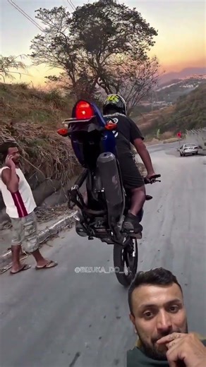 Como va a parar la moto?