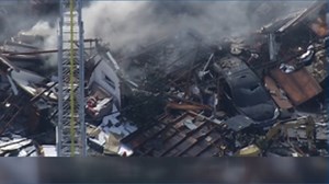 Building explosion injures 6 in California