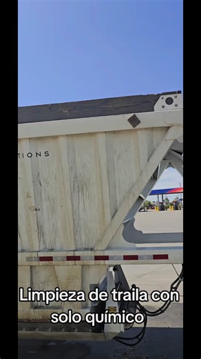 Effective Trailer Cleaning with Chemical Solutions