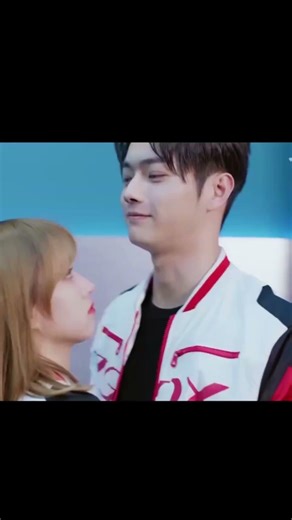 Carring boyfriend// Falling into your Smile// #kdrama #cdrama #ytshorts