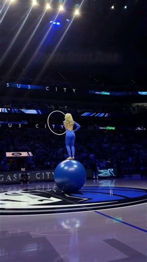 An amazing balancing #gymnast #girlpower #usasports #viral #discover #dance #talent #balldance