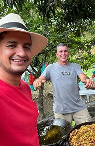 11K views · 679 reactions | Mi amigo Pepe nos enseña cómo preparo la discada Mexicana | Olmedo Producciones | Facebook