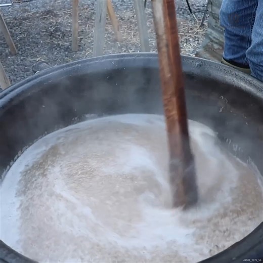 This is the BEST Homemade Scrapple #scrapple #thepoormansbacon #meatpudding | The Honeystead